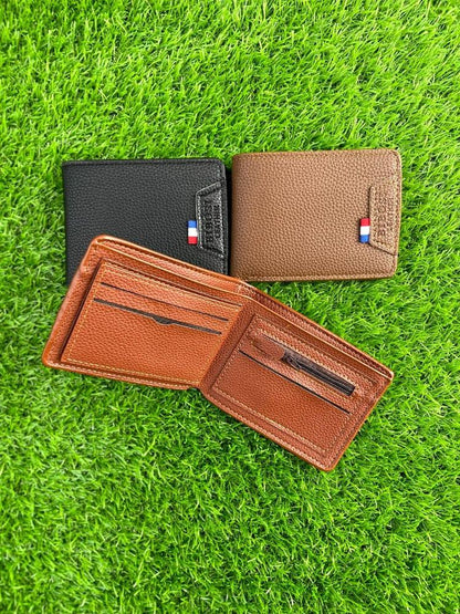 Men Leather Bi-Fold Wallet with Dot Pattern True Point