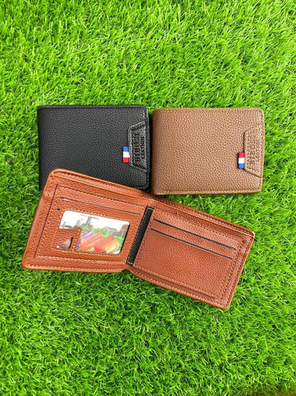 Men Leather Bi-Fold Wallet with Dot Pattern True Point